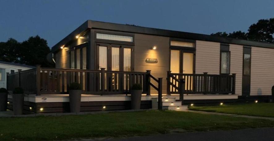 Forest Lodge Sway Exterior photo